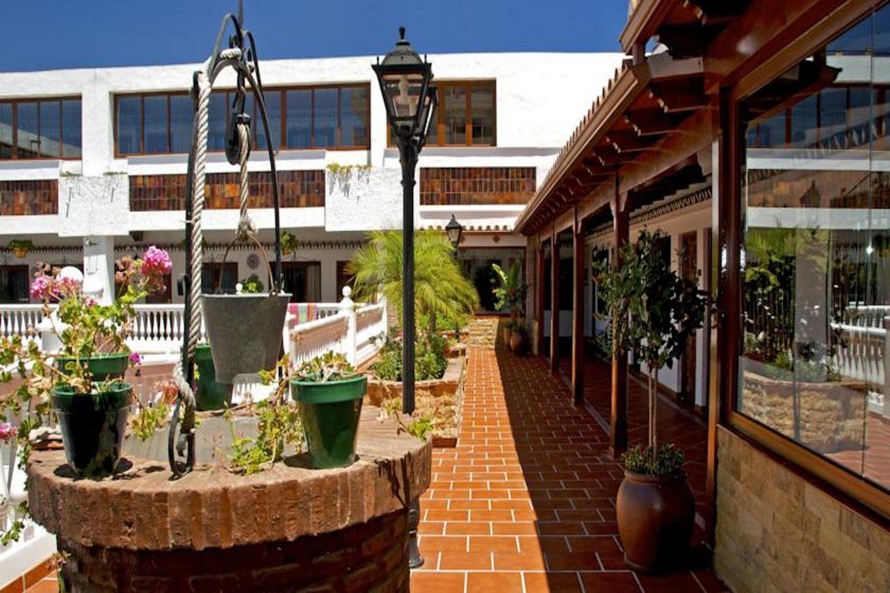 Hotel Las Rampas Fuengirola Buitenkant foto
